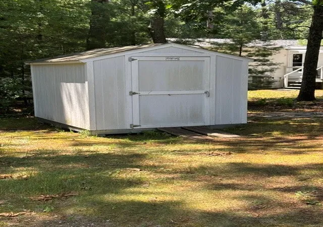 Homes for sale in Coventry, RI | 1 Darius Ln, Coventry, RI 02816 | MLS# 1417286