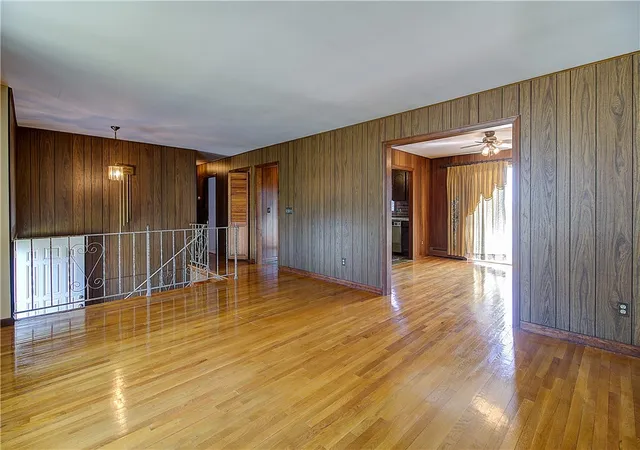 2nd image of 18 Tabor Dr, Johnston, RI 02919 | MLS# 1417371