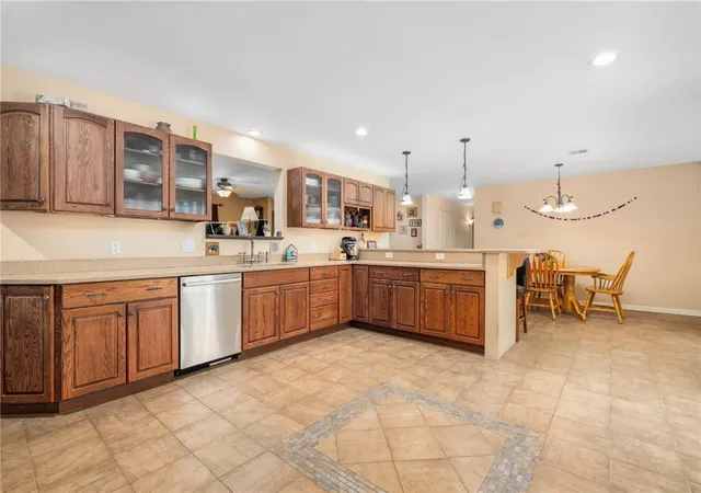 Homes for sale in Scituate, RI | 45 Lotter Ln, Scituate, RI 02857 | MLS# 1417192