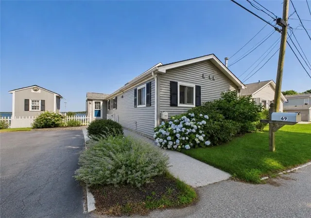 2nd image of 69 Namquid Dr, Warwick, RI 02888 | MLS# 1417435