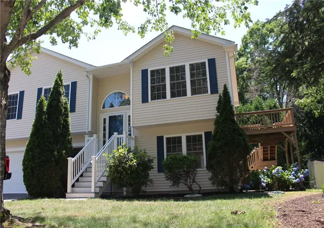 2nd image of 56 Mckay Ct, Warwick, RI 02889 | MLS# 1417270