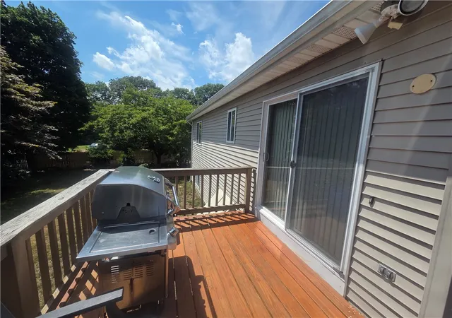 Homes for sale in West Warwick, RI | 28 Longbow Dr, West Warwick, RI 02893 | MLS# 1417548
