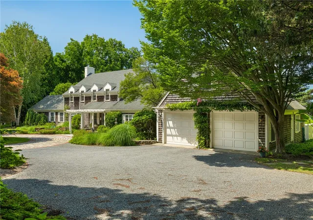 Photo 4 of Sale Pending at 466 Poppasquash Rd, Bristol, RI 02809 | MLS# 1417536 | Listing updated on 2026-08-08