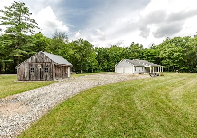 Homes for sale in Glocester, RI | 167 Cranberry Ridge Rd, Glocester, RI 02857 | MLS# 1417559