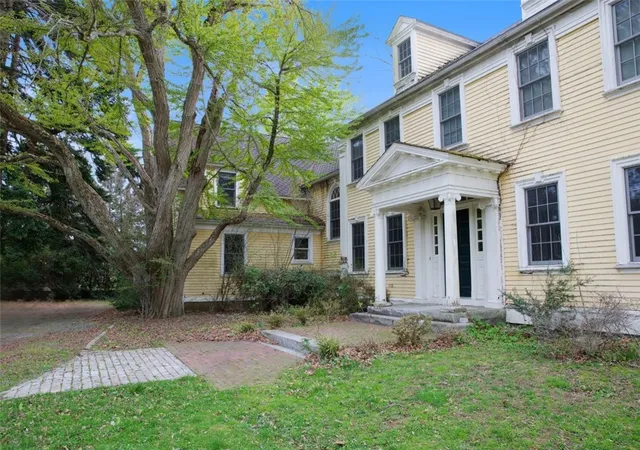 Homes for sale in Barrington, RI | 197 Rumstick Rd, Barrington, RI 02806 | MLS# 1417567