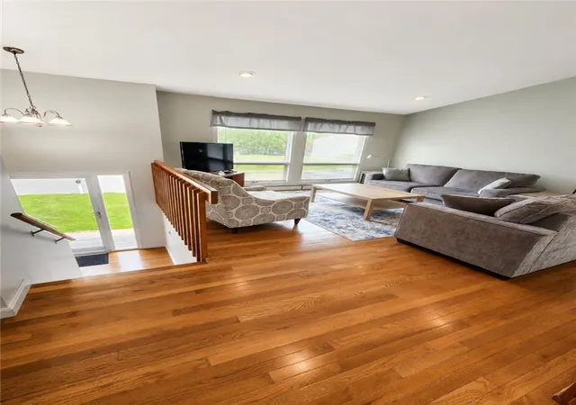 4th image of 42 Jamestown Blvd, Narragansett, RI 02882 | MLS# 1417587