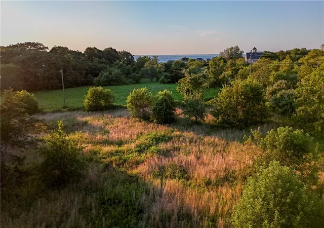 2nd image of 751 Corn Neck Rd, Block Island, RI 02807 | MLS# 1417593