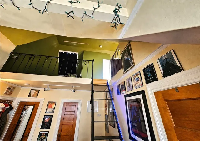 Photo 2 of Condo for sale at 29 Laura St #3, Providence, RI 02907 | MLS# 1417584 | Listing updated on 2026-09-15