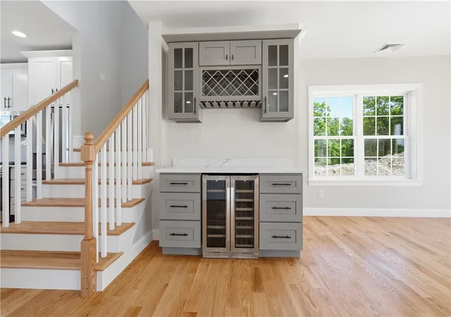 3rd image of 2 Old County Village Rd #B, Smithfield, RI 02917 | MLS# 1417690