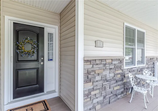 Homes for sale in Smithfield, RI | 11 Morgan Ln #A, Smithfield, RI 02917 | MLS# 1417481