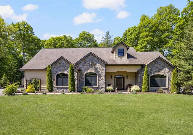 Photo 2 of Single family home for sale at 19 Blacksburt Ct, Saunderstown, RI 02874 | MLS# 1414820 | Listing updated on 2026-08-26