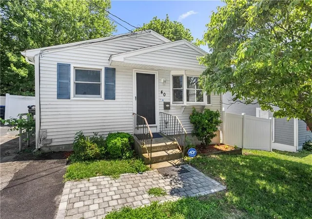1st image of 40 Blackstone St, Cumberland, RI 02864 | MLS# 1417714