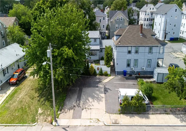 49th image of 33 Malbone St, Providence, RI 02908 | MLS# 1417495