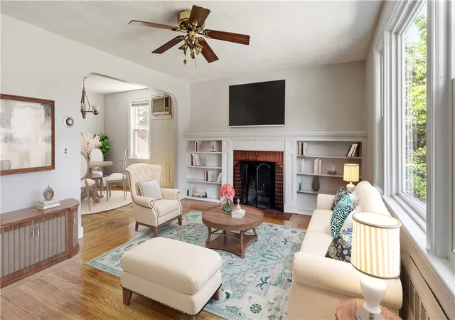 Photo 2 of Single family home for sale at 29 Cormier Rd, Lincoln, RI 02865 | MLS# 1416995 | Listing updated on 2026-08-22