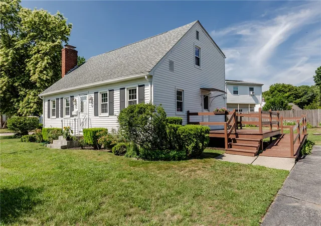 48th image of 15 Drake Rd, Warwick, RI 02888 | MLS# 1417661