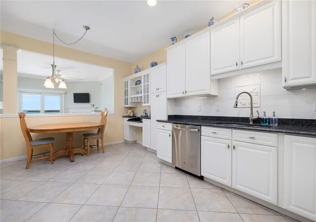 Photo 3 of Sale Pending at 217 Rolling Hl Rd #217, Portsmouth, RI 02871 | MLS# 1417804 | Listing updated on 2026-08-26