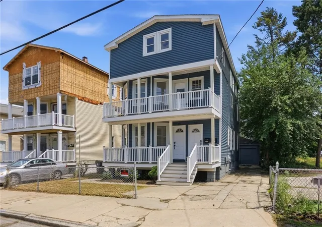 48th image of 13 Suffolk St, Providence, RI 02908 | MLS# 1417817