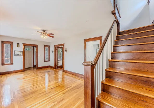Homes for sale in Cranston, RI | 27 Willis St, Cranston, RI 02910 | MLS# 1417831