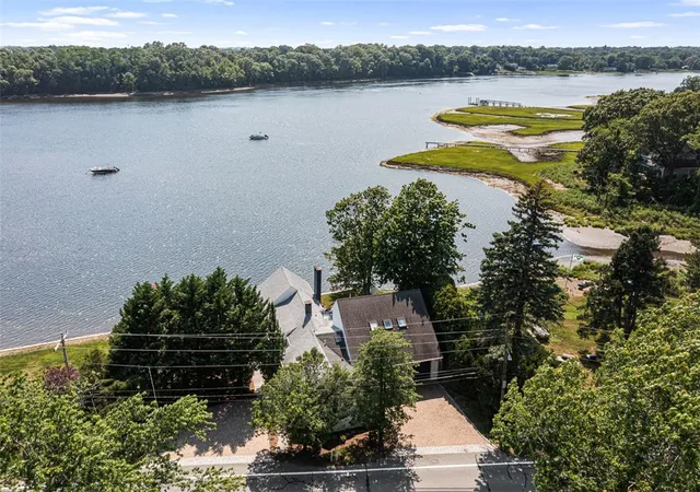 Homes for sale in Barrington, RI | 166 New Meadow Rd, Barrington, RI 02806 | MLS# 1417457