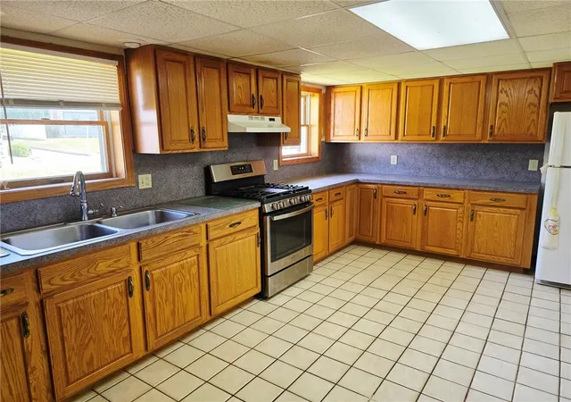 Homes for sale in Westerly, RI | 5 Brook View Ct, Westerly, RI 02891 | MLS# 1417836