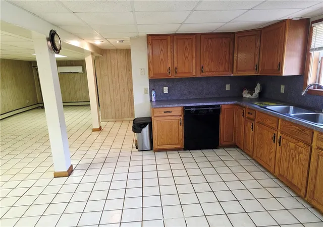 29th image of 5 Brook View Ct, Westerly, RI 02891 | MLS# 1417836
