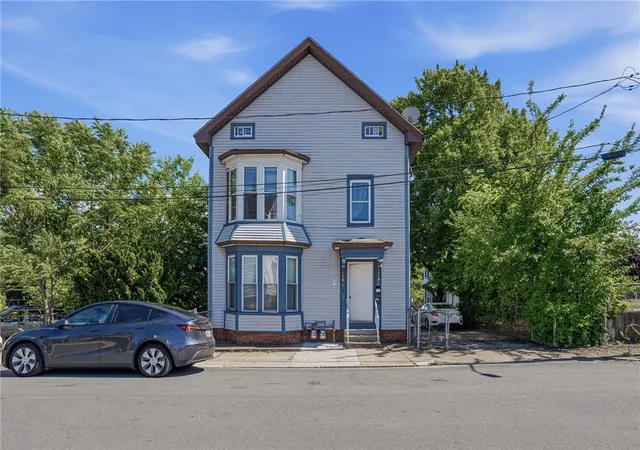 1st image of 6 Bloomingdale Ave, Pawtucket, RI 02860 | MLS# 1417860