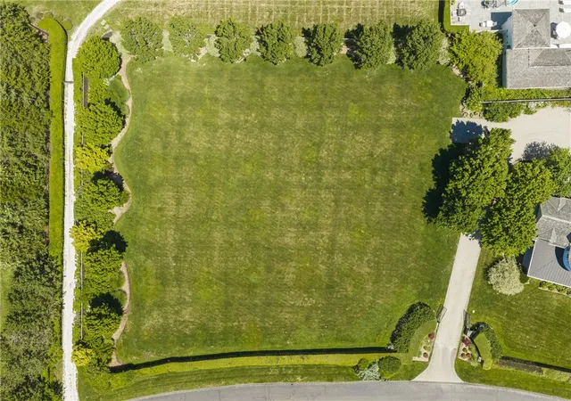 2nd image of 0 Carnegie Harbor Dr, Portsmouth, RI 02871 | MLS# 1417838