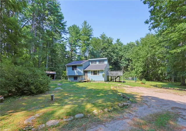 4th image of 35 Dawn Ln, Richmond, RI 02894 | MLS# 1417452