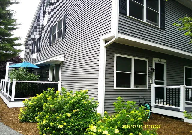 Homes for sale in Warwick, RI | 200 Post Rd #233, Warwick, RI 02888 | MLS# 1417888