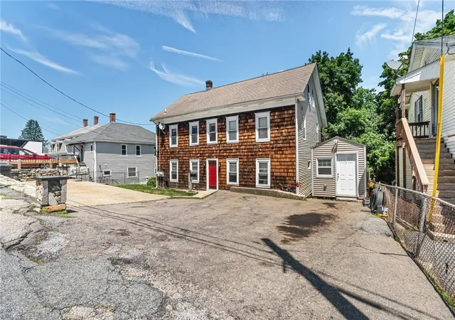 39th image of 43 Pearl St, Lincoln, RI 02838 | MLS# 1417720