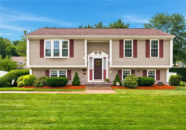 Photo 2 of Sale Pending at 77 Capwell Ave, Woonsocket, RI 02895 | MLS# 1417899 | Listing updated on 2026-08-25