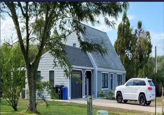 17th image of 26 Jamestown Blvd, Narragansett, RI 02882 | MLS# 1417776