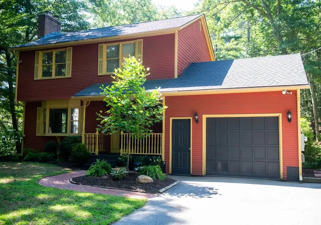 Homes for sale in Coventry, RI | 155 Whaley Hollow Rd, Coventry, RI 02816 | MLS# 1417794