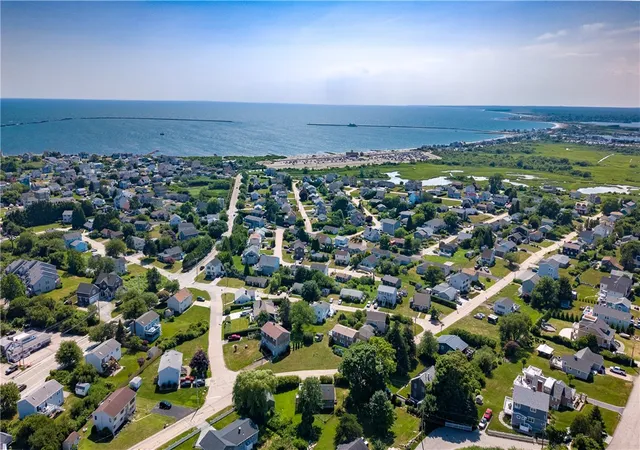 Photo 4 of Single family home for sale at 17 Saltaire Ave, Narragansett, RI 02882 | MLS# 1417478 | Listing updated on 2026-08-02