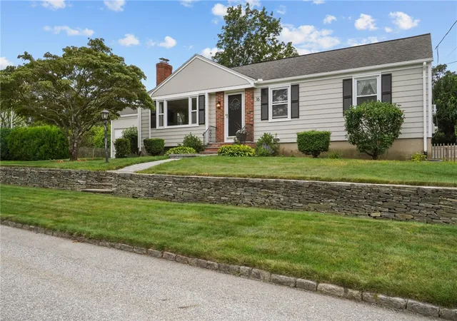 2nd image of 16 Red Cedar Dr, Cranston, RI 02920 | MLS# 1417889