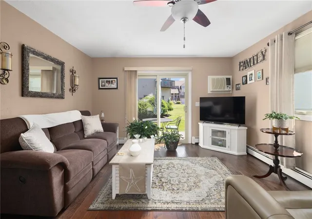 Homes for sale in Cranston, RI | 200 Cannon St #107, Cranston, RI 02920 | MLS# 1417812