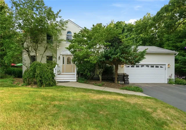 Photo 2 of Sale Pending at 151 Rome Dr, Cranston, RI 02921 | MLS# 1417861 | Listing updated on 2026-08-26