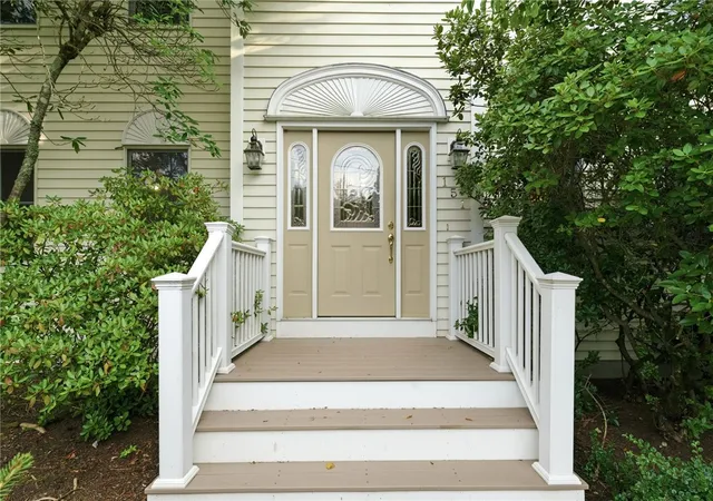 Photo 3 of Sale Pending at 151 Rome Dr, Cranston, RI 02921 | MLS# 1417861 | Listing updated on 2026-08-26
