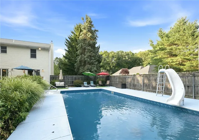 Photo 5 of Sale Pending at 151 Rome Dr, Cranston, RI 02921 | MLS# 1417861 | Listing updated on 2026-08-26