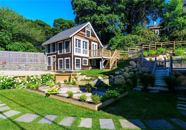 5th image of 17 East Hills Rd, Westerly, RI 02891 | MLS# 1417910