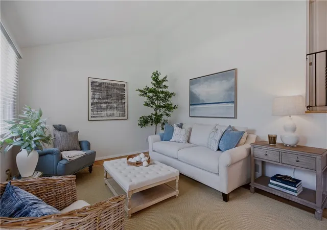 Homes for sale in Portsmouth, RI | 117 Canonchet Dr, Portsmouth, RI 02871 | MLS# 1417664