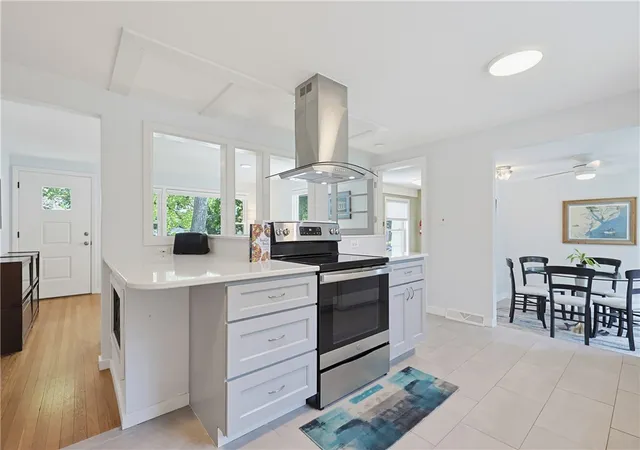 Photo 3 of Single family home for sale at 15 Austin Dr, Cumberland, RI 02864 | MLS# 1417921 | Listing updated on 2026-08-24