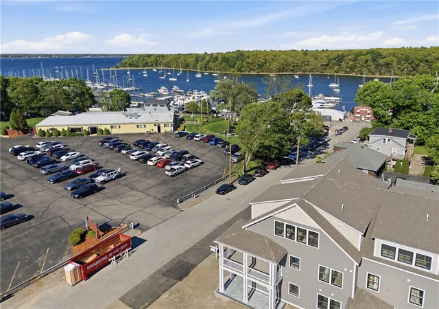 Homes for sale in East Greenwich, RI | 67 Queen St #5C, East Greenwich, RI 02818 | MLS# 1418004