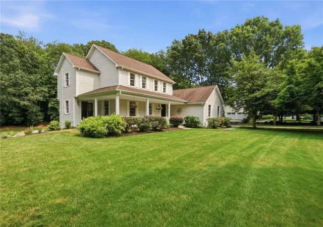 Photo 3 of Sale Pending at 136 Holly Hills Ln, Saunderstown, RI 02874 | MLS# 1417905 | Listing updated on 2026-08-22