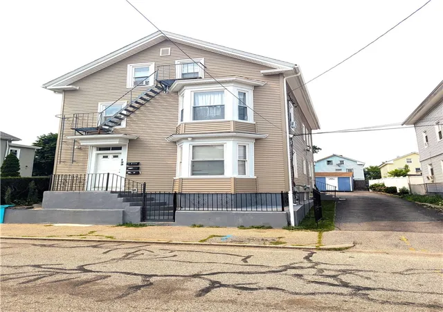 Photo 3 of Sale Pending at 123 Laban St, Providence, RI 02909 | MLS# 1418001 | Listing updated on 2026-08-03