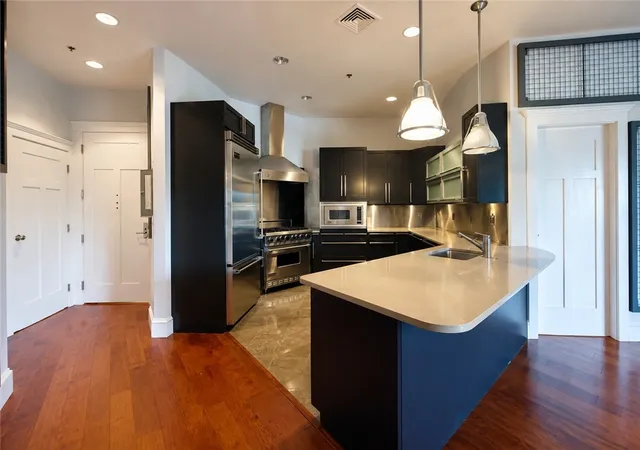 4th image of 1000 Chapel View Blvd #308, Cranston, RI 02920 | MLS# 1417896