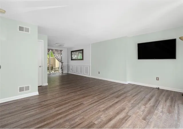 Photo 3 of Sale Pending at 14 Kristee Cir #14, West Warwick, RI 02893 | MLS# 1418030 | Listing updated on 2026-07-21