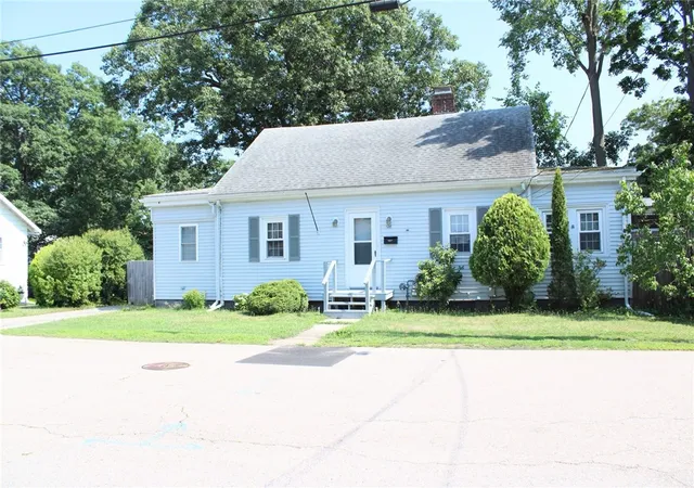 2nd image of 128 Fern St, Warwick, RI 02889 | MLS# 1418039