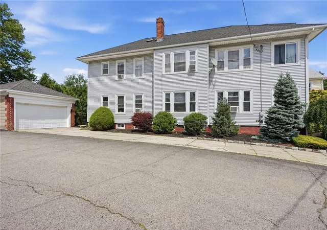 Photo 3 of Multi family home for sale at 981 Smith St, Providence, RI 02908 | MLS# 1417718 | Listing updated on 2026-08-23