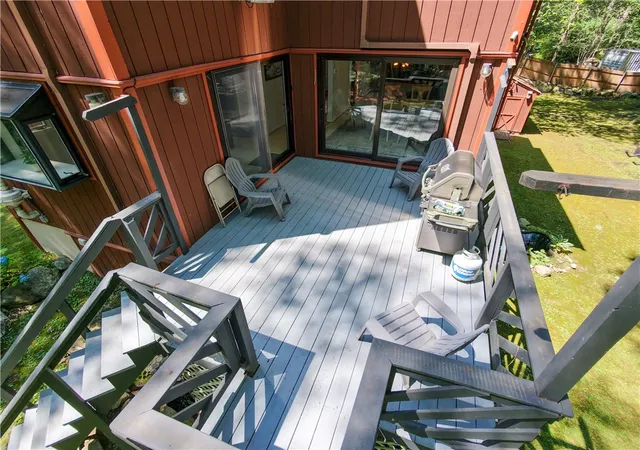 42nd image of 466 Greenbush Rd, East Greenwich, RI 02818 | MLS# 1418034